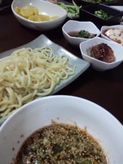 お蕎麦をこれに♪ラーメンの麺を麺つゆで☆-レシピのメイン写真
