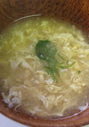 子供完食☆とろろ入りトロトロ味噌汁-レシピのメイン写真