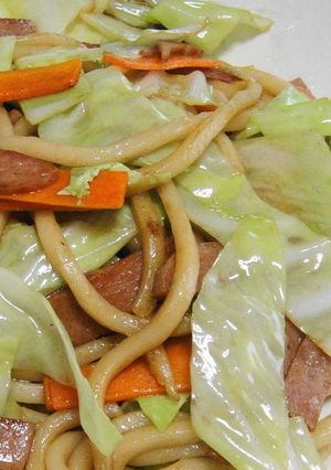 一味違うパリ感のある焼きうどん-レシピのメイン写真