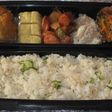 鮭と胡瓜の混ぜ寿司。邪道でごめんなさい