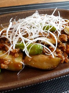 自家製鶏そぼろで簡単ナスのピリ辛炒め-レシピのメイン写真