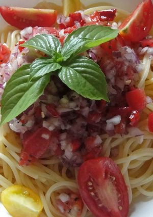 赤ピーマンとトマトの冷製パスタ-レシピのメイン写真