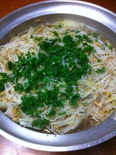 豚肉と白菜の重ね蒸し・もやし鍋-レシピのメイン写真