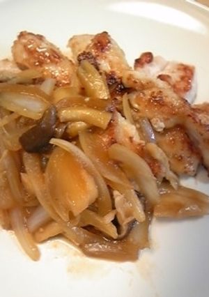 鶏胸肉焼き☆玉ねぎソース-レシピのメイン写真