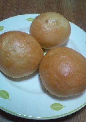 ラムレーズンチーズin黒糖パン-レシピのメイン写真
