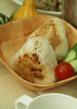 キャンプ手抜きメニュー　焼きおにぎり-レシピのメイン写真