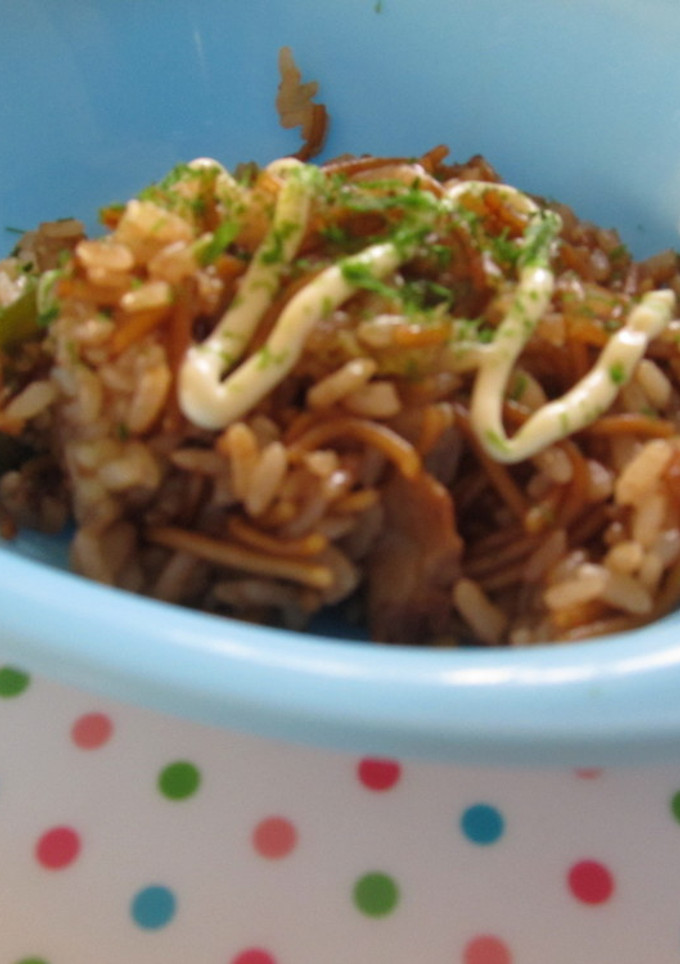 残った焼きそばでそば飯～！-レシピのメイン写真