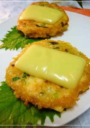 チーズ　on　たらこ＆はんぺんの卵焼き-レシピのメイン写真