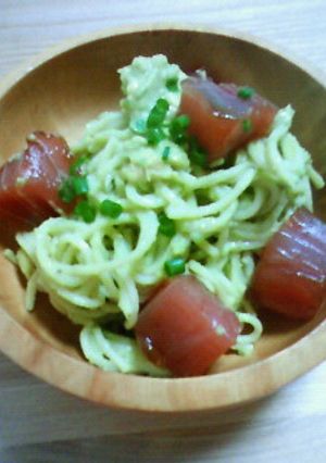 アボカドとまぐろのクリーミースパゲティ-レシピのメイン写真