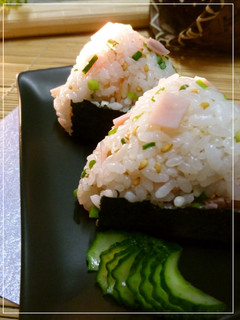 ロースハムの和風おにぎり-レシピのメイン写真