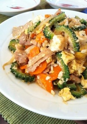 野菜たっぷりゴーヤチャンプルー-レシピのメイン写真
