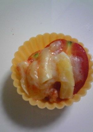お弁当に！プチトマトにチーズのせて…-レシピのメイン写真