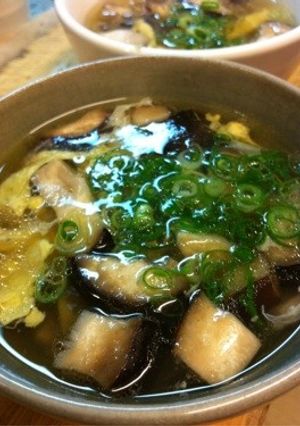 炊き出し鶏ガラスープ(゚ё゚)コラーゲン-レシピのメイン写真