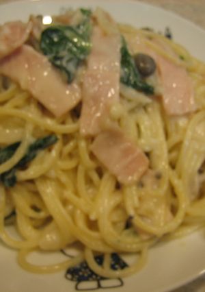 ロースハムで☆とろとろクリームパスタ-レシピのメイン写真