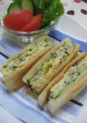 きのことチーズのオムレツサンド-レシピのメイン写真