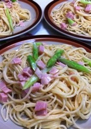 簡単ハムとアスパラガスのチーズパスタ-レシピのメイン写真