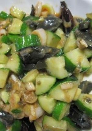 一人暮らしの野菜がっつり簡単ピータン豆腐-レシピのメイン写真