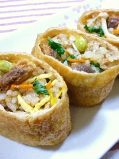 鯖缶(味噌)の炊き込みご飯で稲荷寿司♪-レシピのメイン写真