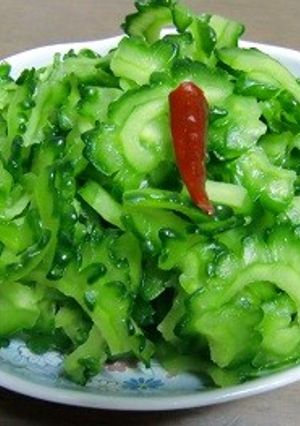 ゴーヤの塩もみに鷹の爪-レシピのメイン写真