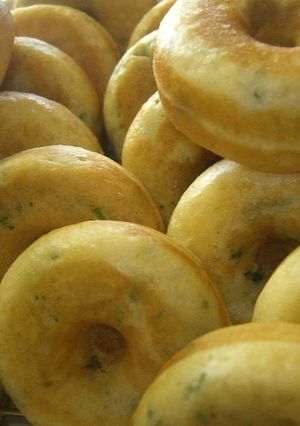エジプト風★モロヘイヤの焼きドーナツ-レシピのメイン写真