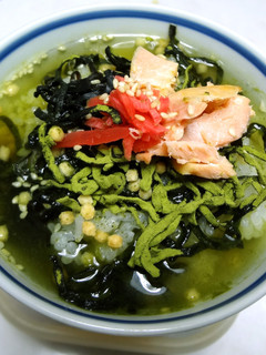 粉末緑茶と塩昆布の簡単お茶漬け-レシピのメイン写真