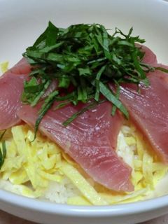 マグロ丼-レシピのメイン写真
