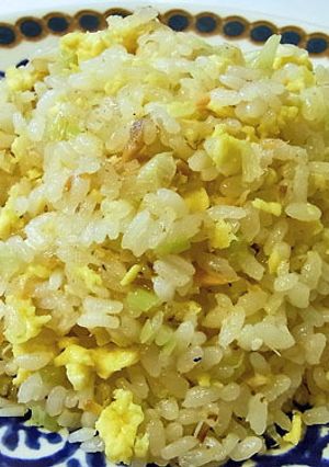 パラパラ♪　鮭と長ネギのチャーハン-レシピのメイン写真
