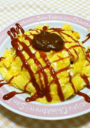 ふんわりとろとろオムライス♪らくパック-レシピのメイン写真