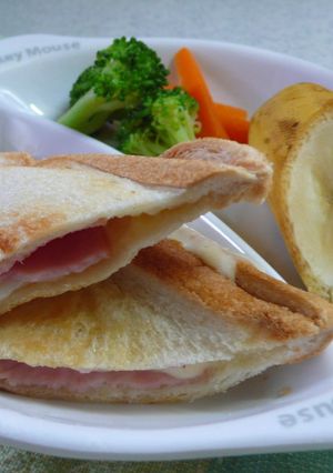 チーズがとろ~りホットサンド-レシピのメイン写真