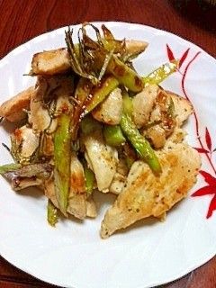 鶏肉とアスパラのローズマリー炒め-レシピのメイン写真