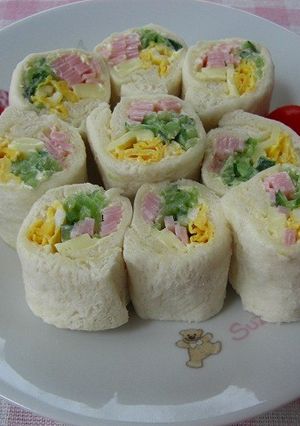 可愛くて食べやすい♡ロールサンド♪-レシピのメイン写真