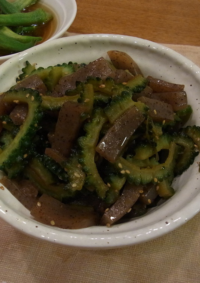 ゴーヤとこんにゃくの炒り煮-レシピのメイン写真
