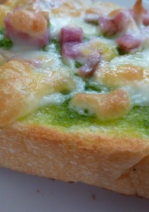 ハマる！！バジルチーズトースト♡-レシピのメイン写真