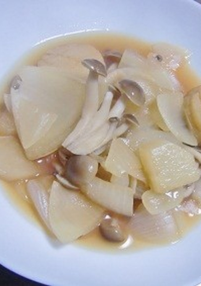 ホタテの出しで玉ねぎと大根の煮物-レシピのメイン写真