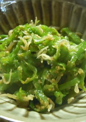ししとうとちりめんじゃこの炒め煮-レシピのメイン写真