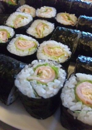 子供のためのハム巻き寿司-レシピのメイン写真