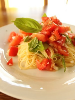 トマトとバジルの冷製パスタ-レシピのメイン写真