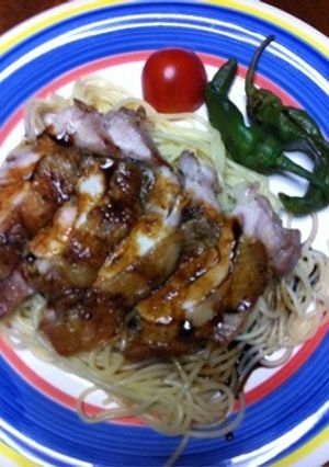 鶏もも焼きハーブ＆スパイス・パスタが美味-レシピのメイン写真