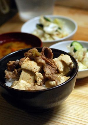 豚と豆腐のさっぱり煮丼！肉豆腐ノリで！-レシピのメイン写真