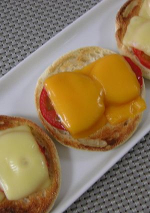 チーズ&トマト トースト-レシピのメイン写真