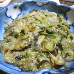 รูปของ ゴーヤとなすと玉ねぎの味噌炒め