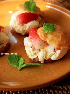 いちごプチシューアイス☆-レシピのメイン写真