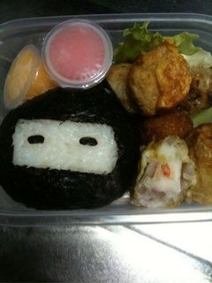 キャラ弁 たまごっち ござるっち-レシピのメイン写真