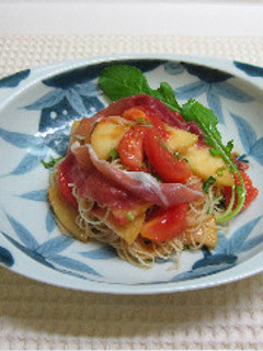 桃とフルーツトマトの冷たいパスタ-レシピのメイン写真