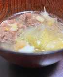 生姜香るタケノコ入り肉団子中華スープ