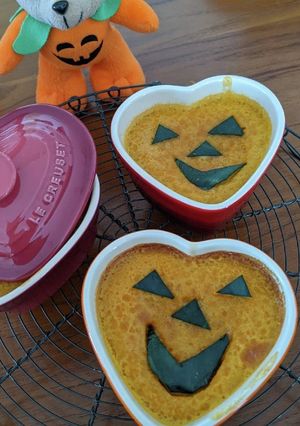 ハロウィンに！かぼちゃのプリン-レシピのメイン写真