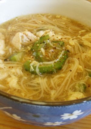 温かい素麺♪鶏ゴーヤの卵とじにゅうめん-レシピのメイン写真