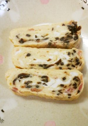 梅と塩昆布の卵焼き-レシピのメイン写真