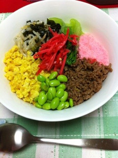 野菜メインの三色丼-レシピのメイン写真