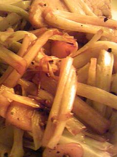 焼き豚と黄ニラのオイスター牛ダシダ炒め-レシピのメイン写真